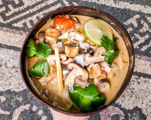 vegan thai coconut lemongrass soup