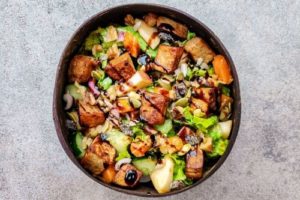 vegan fruity balsamic tofu summer salad gluten-free refreshing apple mango plant-based