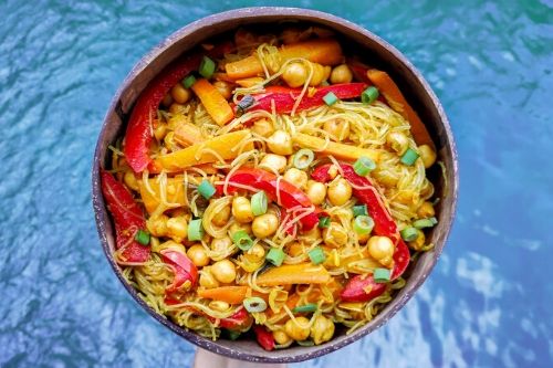 vegan singapore noodles quick easy 30 minutes plant-based gluten-free chinese cantonese